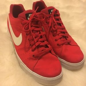 Men’s red Nike
